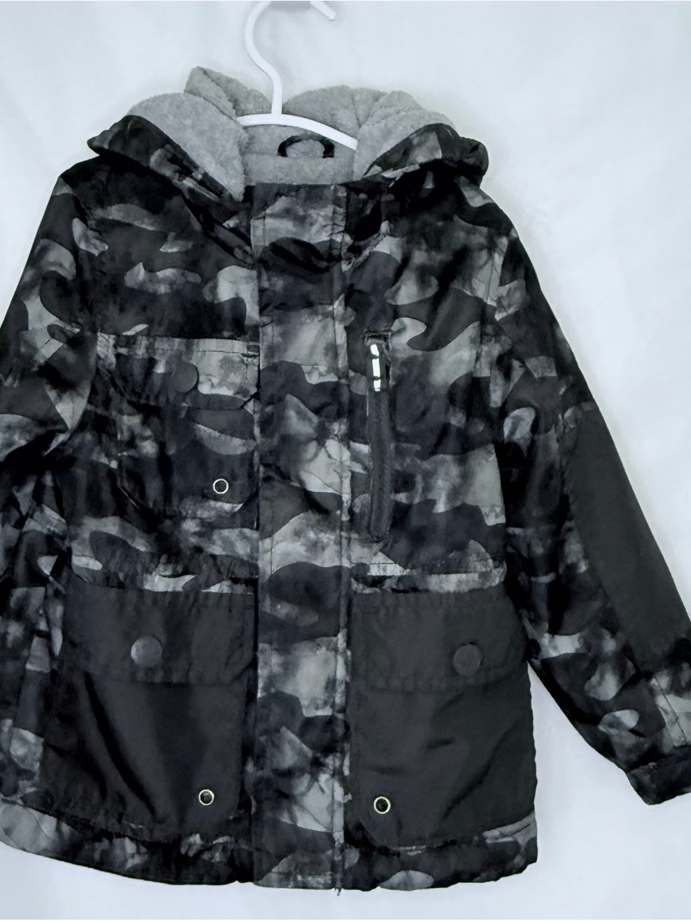 OshKosh B'gosh Black & Gray Camouflage Hooded Raincoat